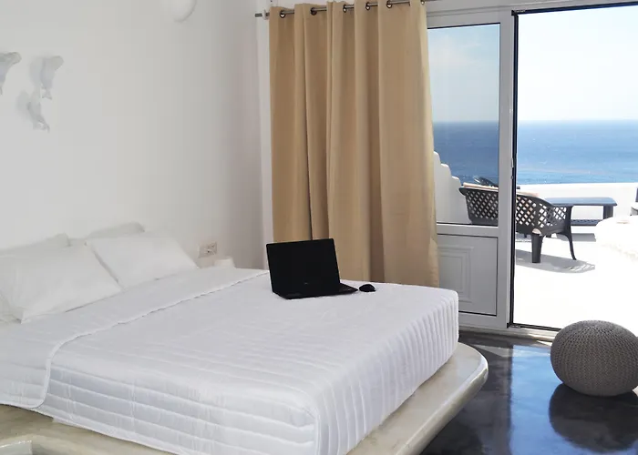 Golden بيت ضيافة 4*