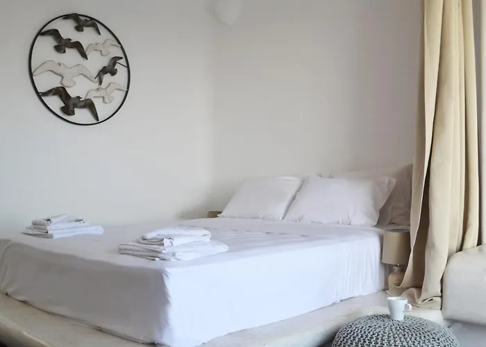 Golden بيت ضيافة أنافي