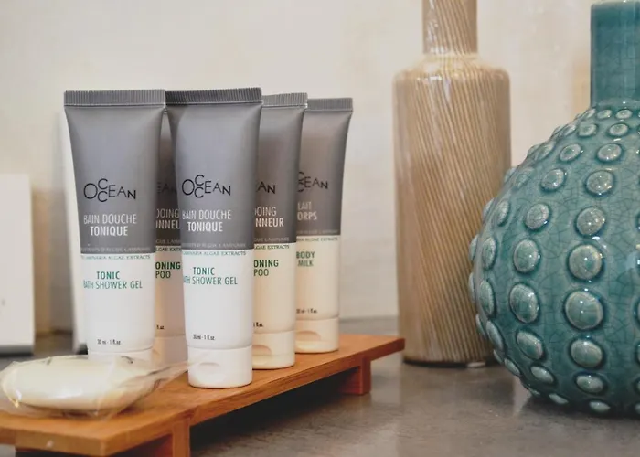 Golden بيت ضيافة