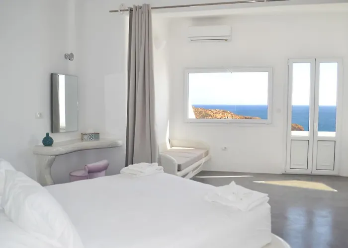 Golden بيت ضيافة أنافي